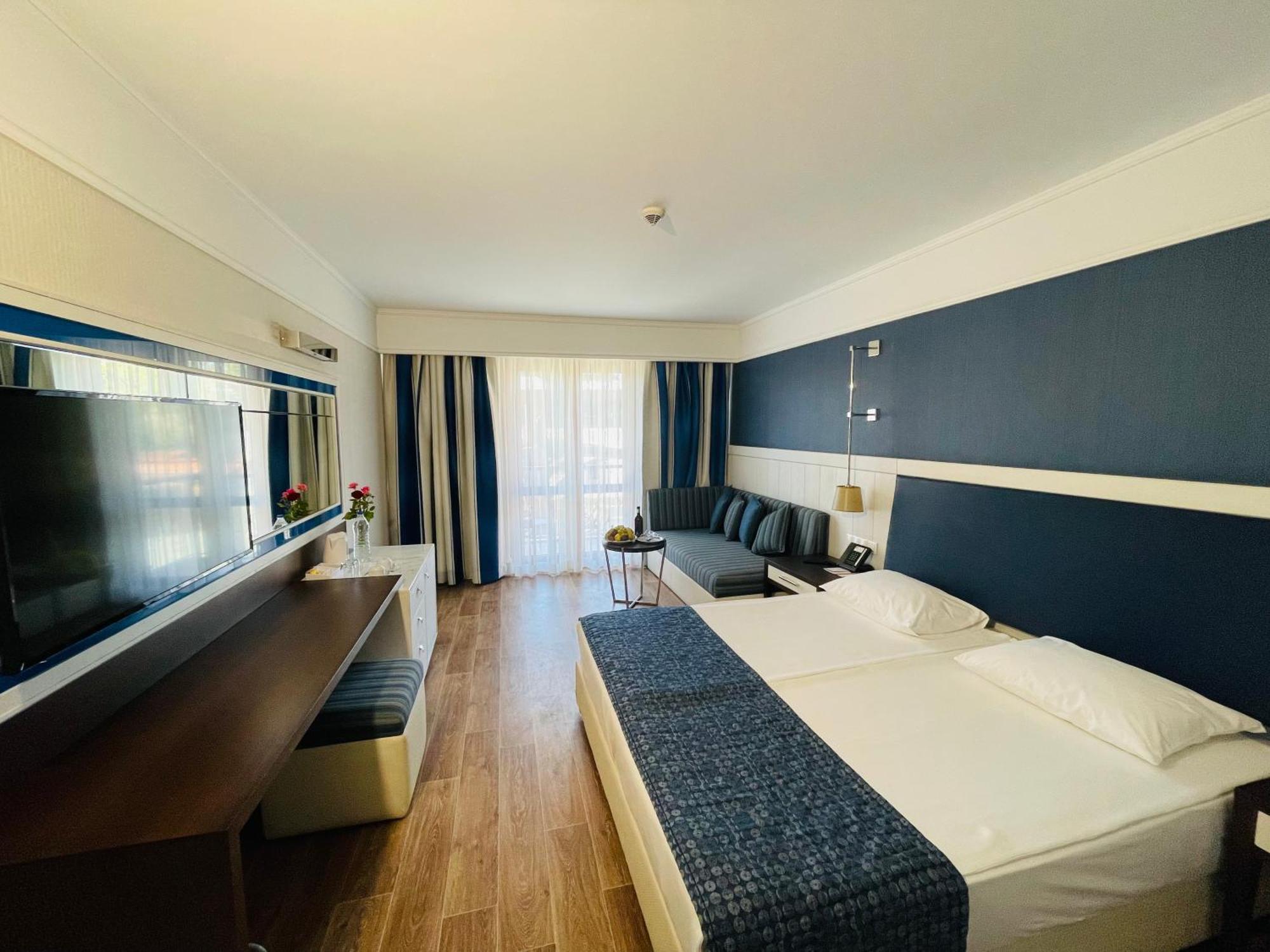 Club Grand Side Hotel Kültér fotó